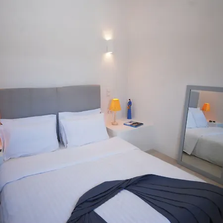 The Windmill 3* Kímolos