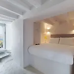 The Windmill 3*