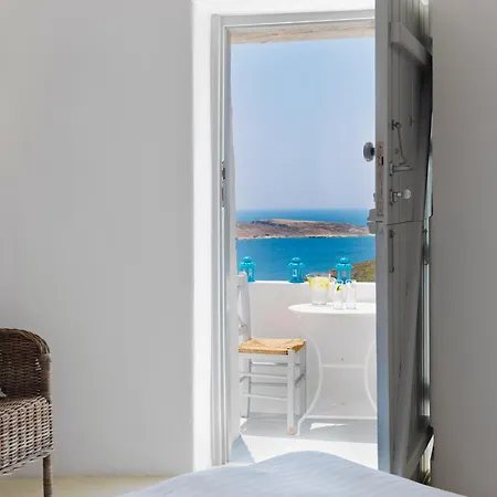 The Windmill 3* Kimolos