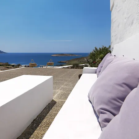 The Windmill 3* Kímolos