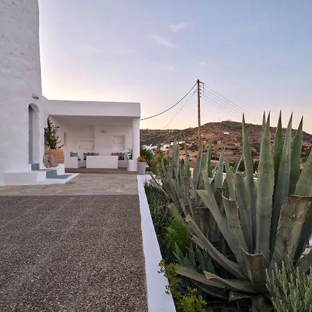 The Windmill 3*