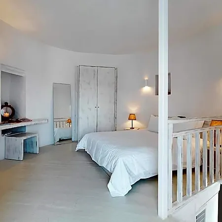 The Windmill 3*