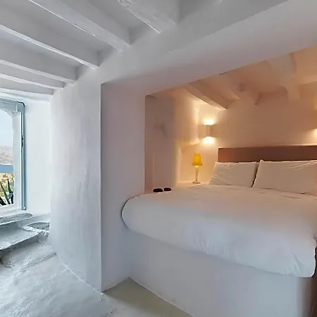 The Windmill 3*