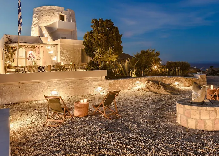 The Windmill 3* Kímolos